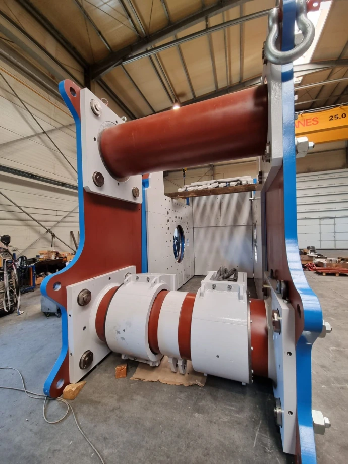 Steinbrecher für eine Goldmine in der Werksmontage – Maschinenbau Lohnfertigung Lohmann Engineering